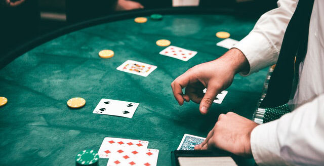 Der Job als Croupier – Lohnt sich das?