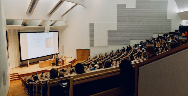 Der Wechsel von der Schule auf die Universität